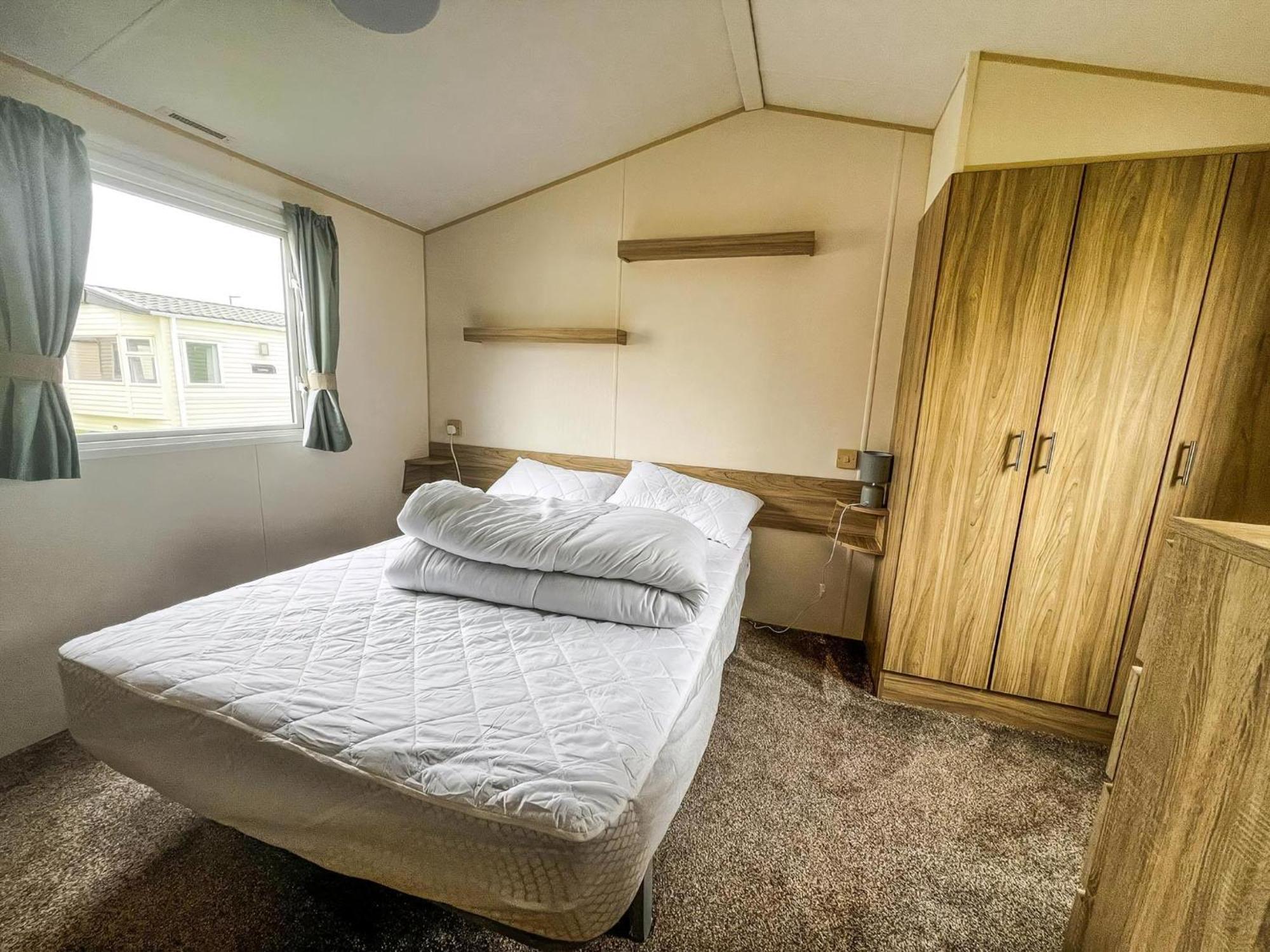 Lovely 6 Berth Caravan For Hire At Barmston Beach Holiday Park Ref 62062Hc Lund 외부 사진