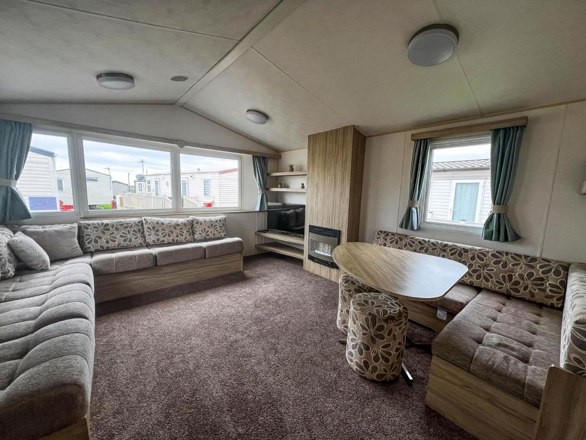 Lovely 6 Berth Caravan For Hire At Barmston Beach Holiday Park Ref 62062Hc Lund 외부 사진